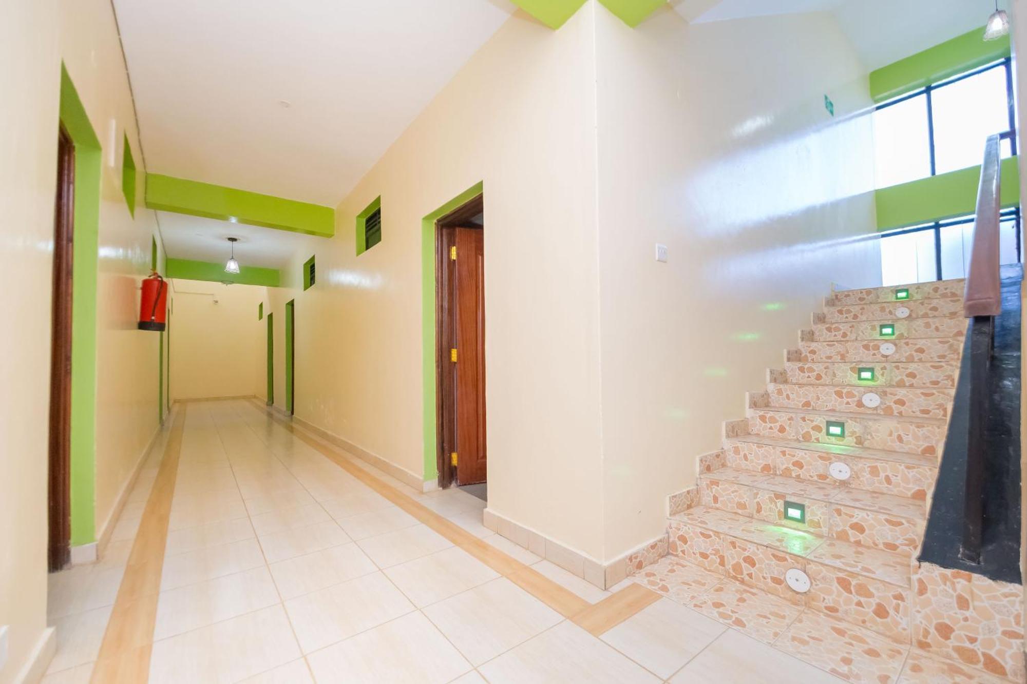 Maple Inn Hotel ไนโรบี ภายนอก รูปภาพ