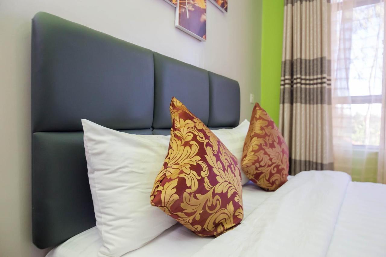 Maple Inn Hotel ไนโรบี ภายนอก รูปภาพ