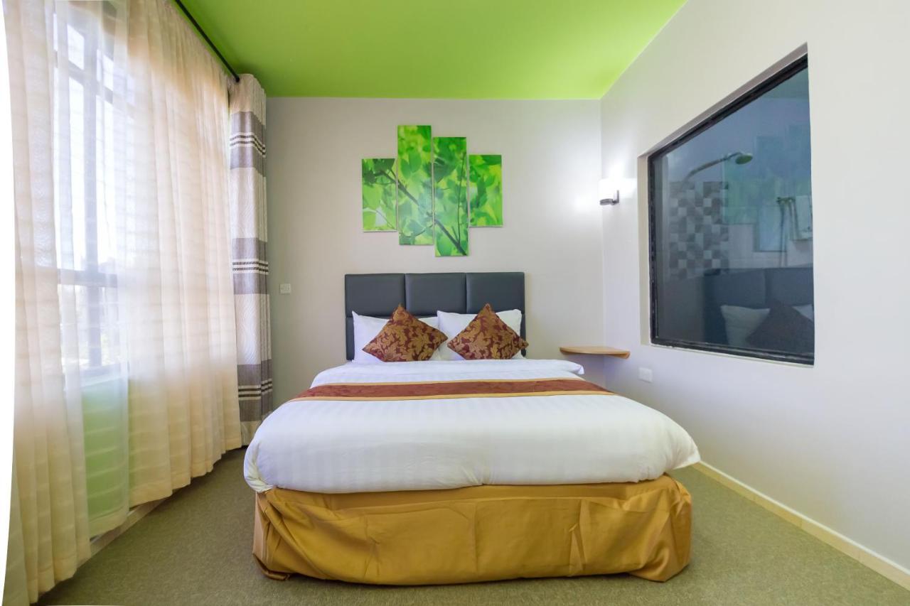 Maple Inn Hotel ไนโรบี ภายนอก รูปภาพ