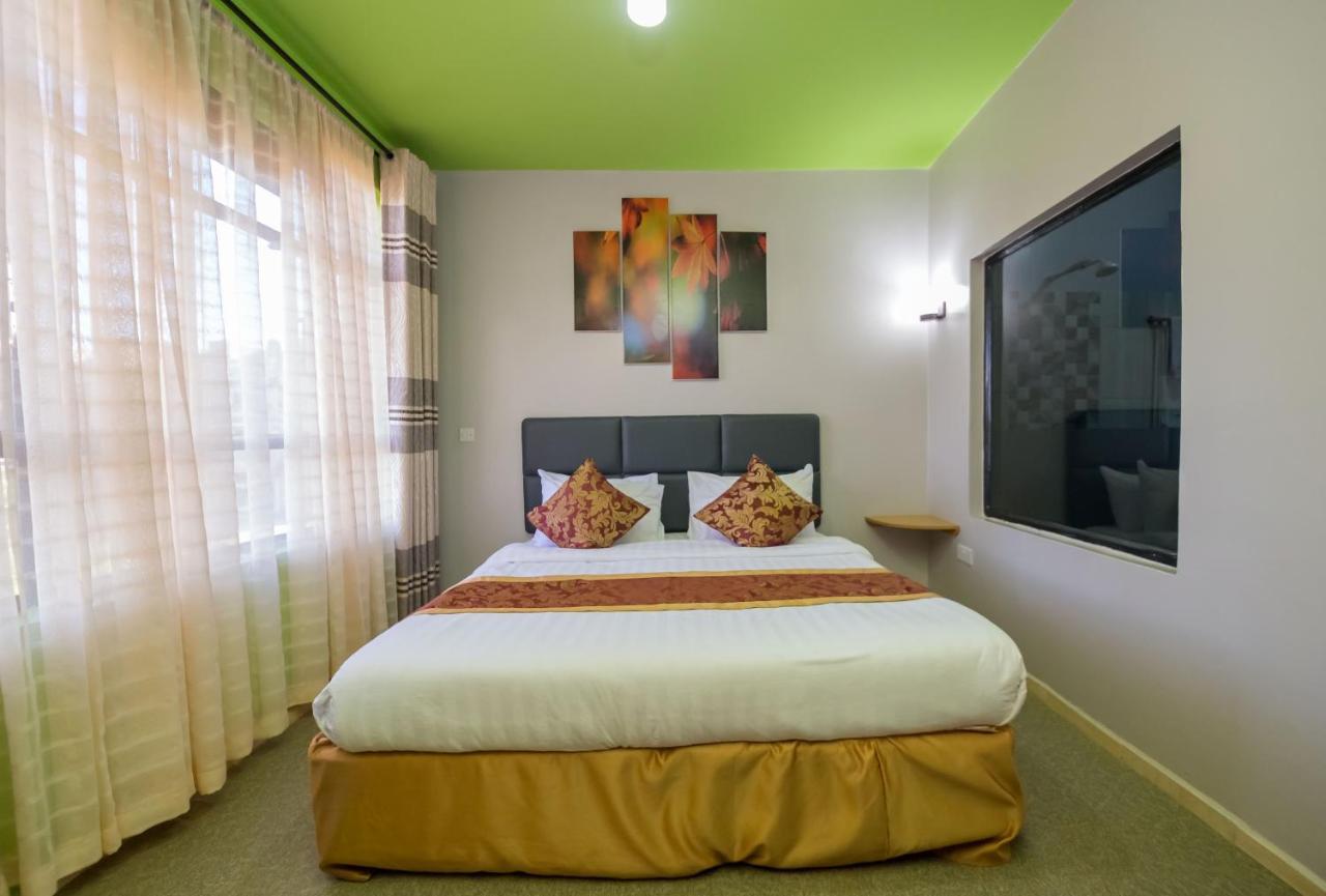 Maple Inn Hotel ไนโรบี ภายนอก รูปภาพ