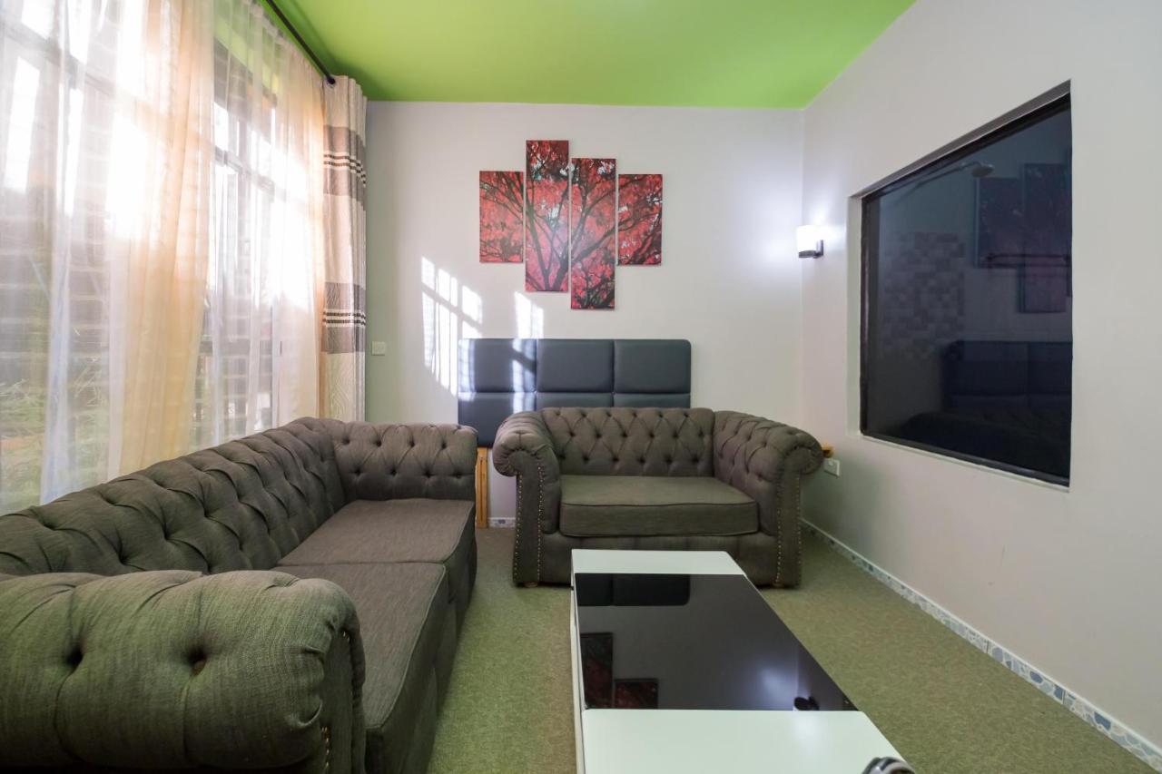 Maple Inn Hotel ไนโรบี ภายนอก รูปภาพ